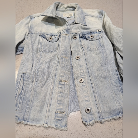 Lucky Brand - Jean Jacket - Size Small - Picture 5 of 7